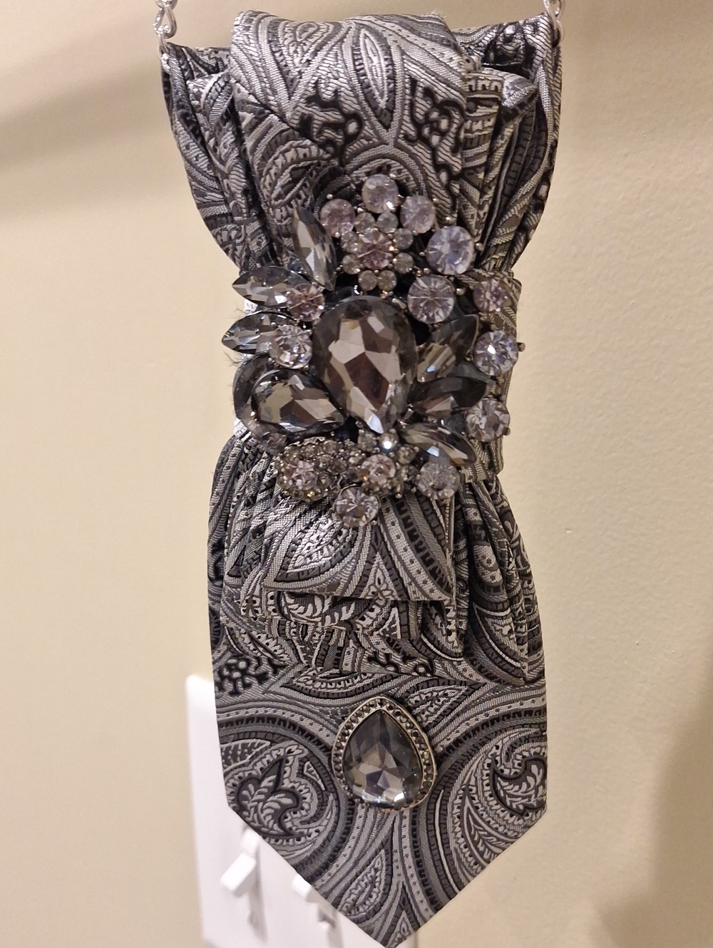 Grey Paisley Silk Necktie Necklace with Decorative Brooch.